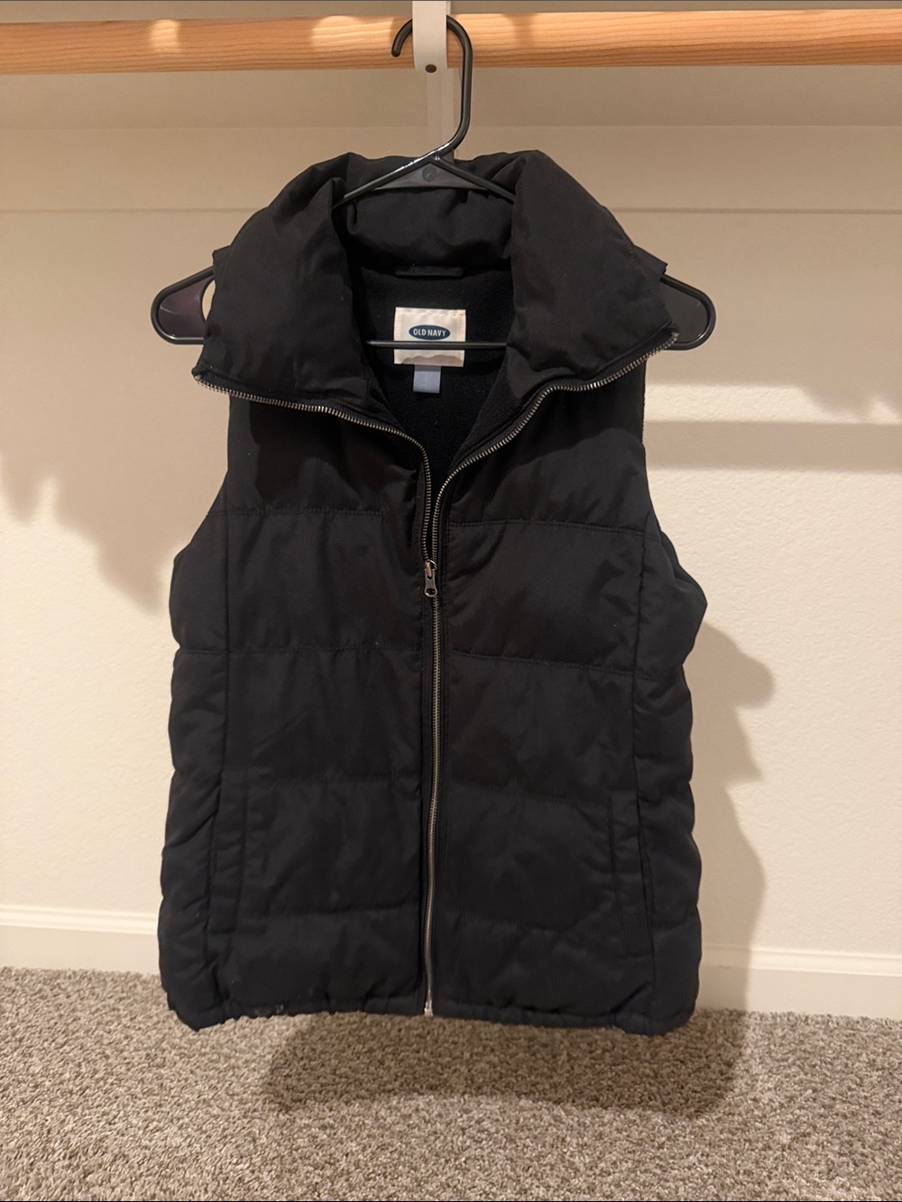 Old Navy Black Quilted Puffer Vest